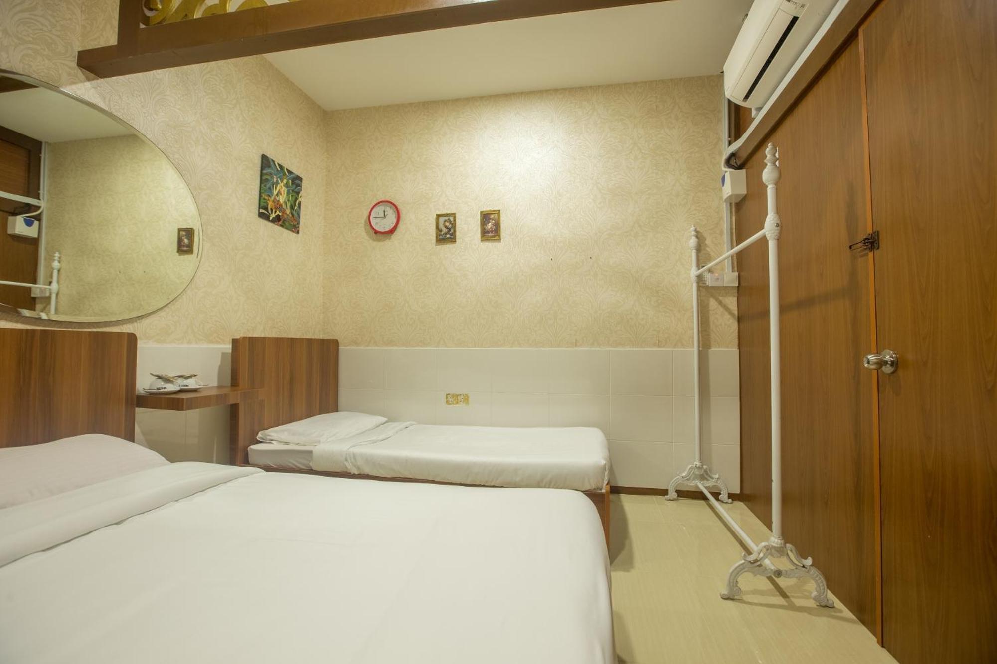 สปอต ออน 89858 รีเบคก้าโฮม Hotel โกตาคินาบาลู ภายนอก รูปภาพ