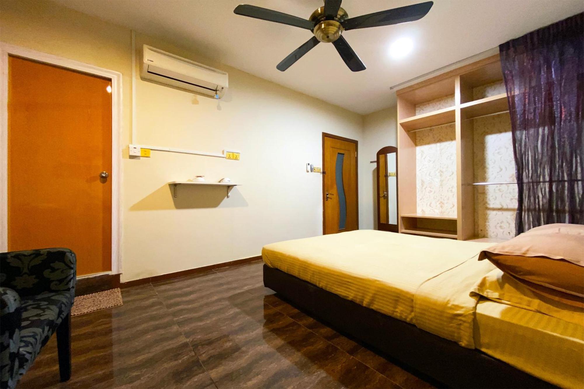 สปอต ออน 89858 รีเบคก้าโฮม Hotel โกตาคินาบาลู ภายนอก รูปภาพ