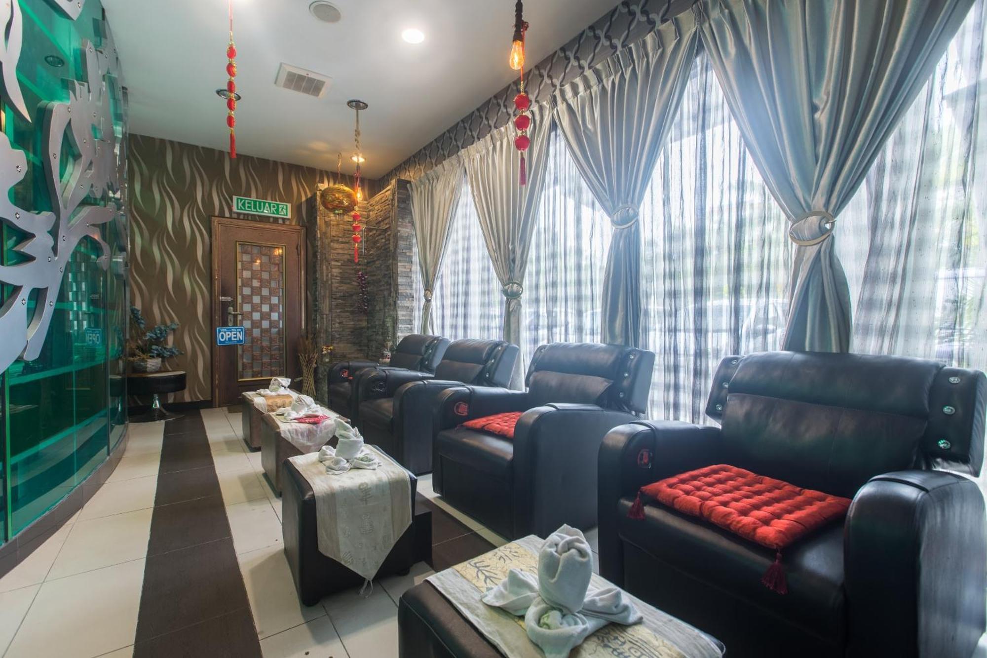 สปอต ออน 89858 รีเบคก้าโฮม Hotel โกตาคินาบาลู ภายนอก รูปภาพ