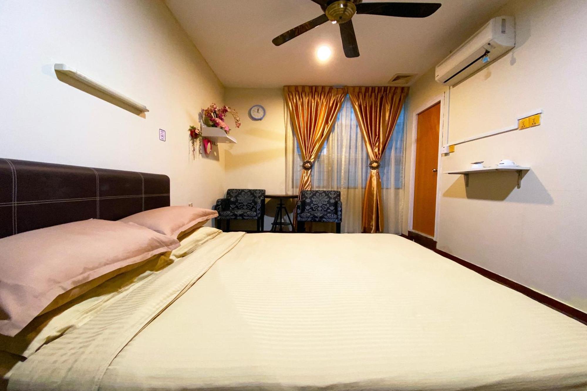 สปอต ออน 89858 รีเบคก้าโฮม Hotel โกตาคินาบาลู ภายนอก รูปภาพ